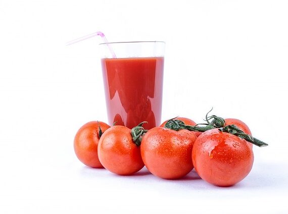 Benefits of Tomato Juice, From Helping Digestion, Improving Eye Health And Many More