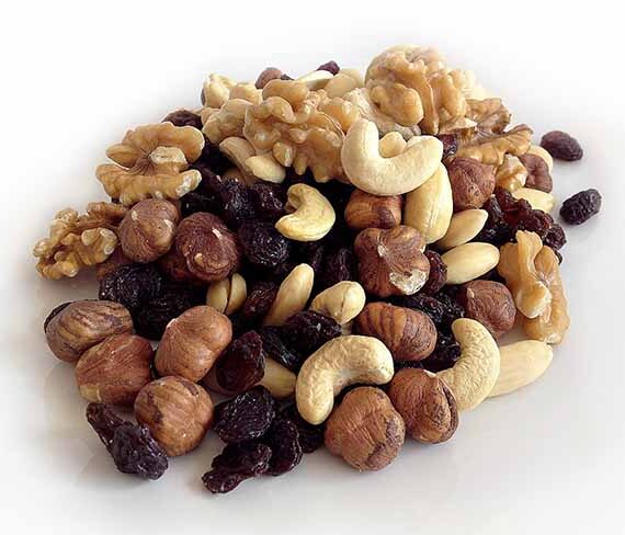 Do You Know, the Amazing Health Benefits that One can Avail from Dry Fruits?